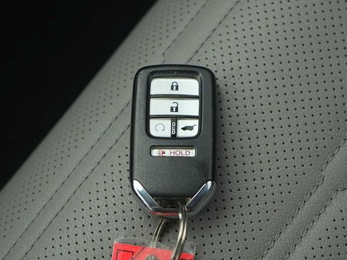 Used 2020 Honda CR-V Touring image 28