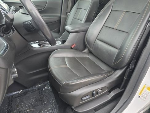 Used 2022 Chevrolet Equinox Premier image 5