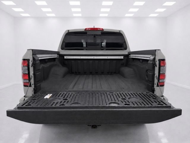 Used 2024 Nissan Frontier PRO-4X w/ Pro Convenience Package AWD/4WD image 10