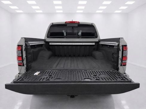 Used 2024 Nissan Frontier PRO-4X w/ Pro Convenience Package AWD/4WD image 10