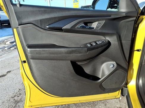 Used 2023 Chevrolet TrailBlazer RS w/ Sun and Liftgate Package image 14