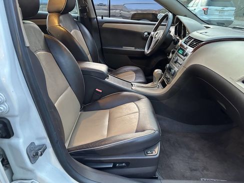 Used 2011 Chevrolet Malibu LTZ w/ HFV6 Engine Package image 4