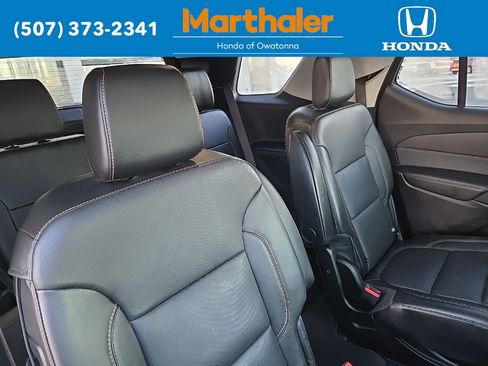 Used 2018 Chevrolet Traverse Premier image 17