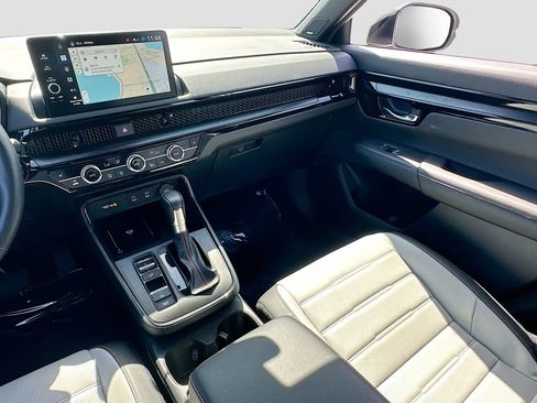 Used 2026 Honda CR-V Sport Touring image 24