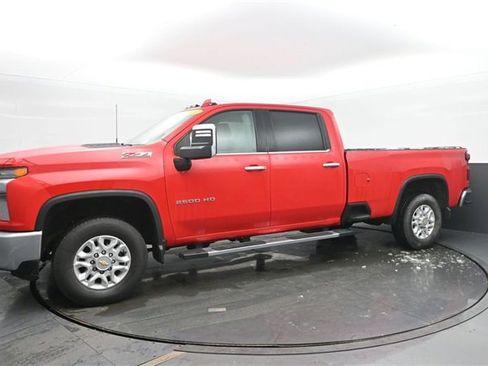Used 2022 Chevrolet Silverado 2500 LTZ w/ LTZ Plus Package image 2