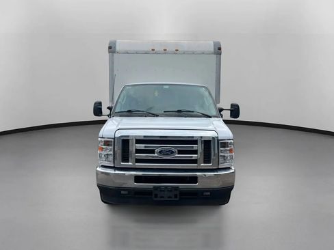 Used 2024 Ford E-350 and Econoline 350 Super Duty w/ Power Windows & Locks Group RWD image 3