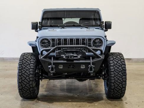 Used 2026 Jeep Wrangler Unlimited Sport image 2