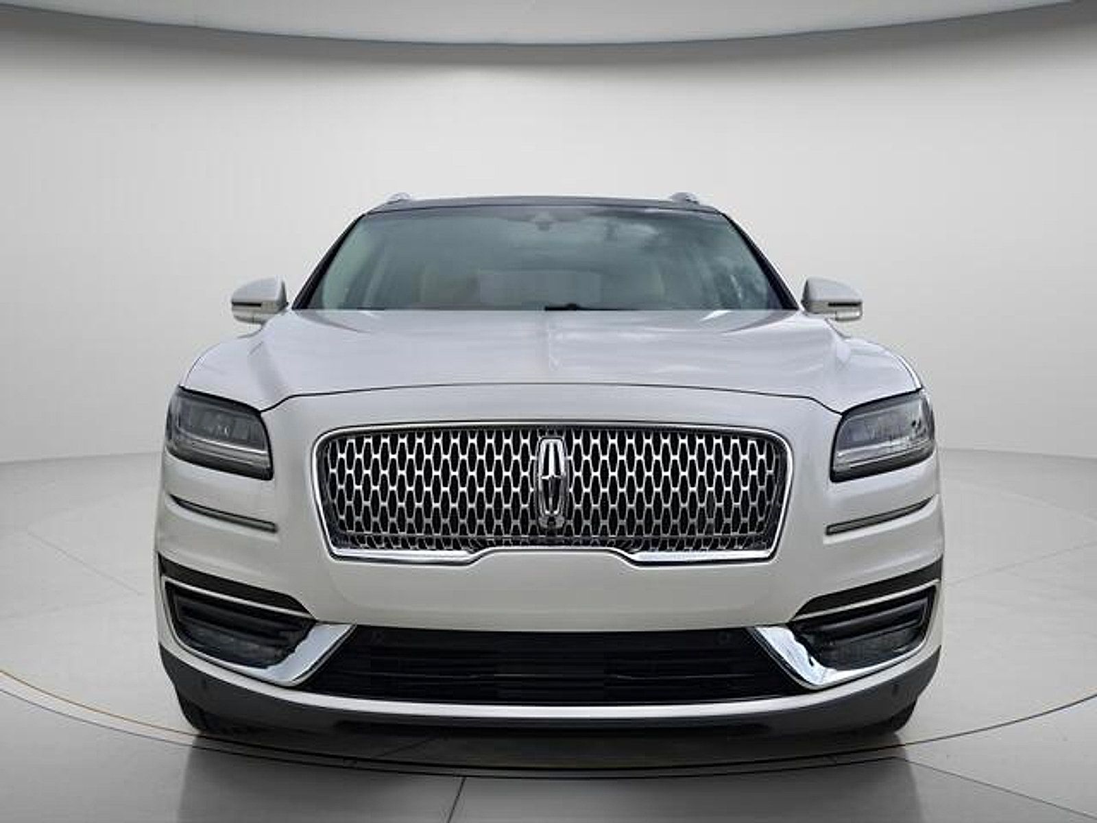 Used 2019 Lincoln Nautilus Reserve FWD image 4