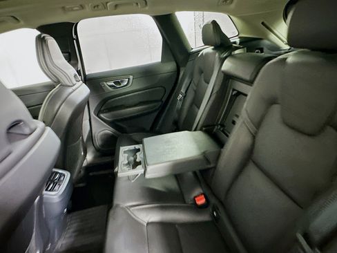 Used 2023 Volvo XC60 B5 Ultimate w/ Protection Package Premier image 28