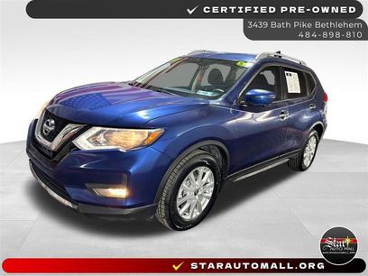 Used 2017 Nissan Rogue SV w/ SV Premium Package