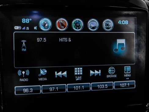Used 2018 Chevrolet Traverse LT FWD image 33