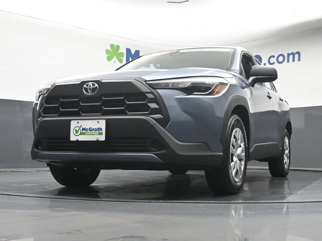 Used 2026 Toyota Corolla Cross L AWD/4WD image 7