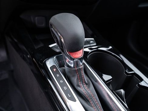 New 2025 Chevrolet Trax RS w/ Sunroof Package image 25