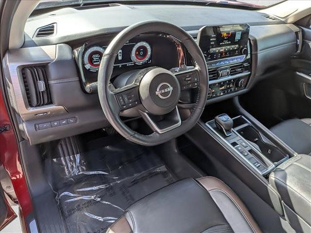 Used 2024 Nissan Pathfinder Platinum w/ Cargo Package FWD image 10
