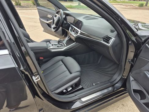 Used 2020 BMW 330i Sedan w/ Convenience Package image 15