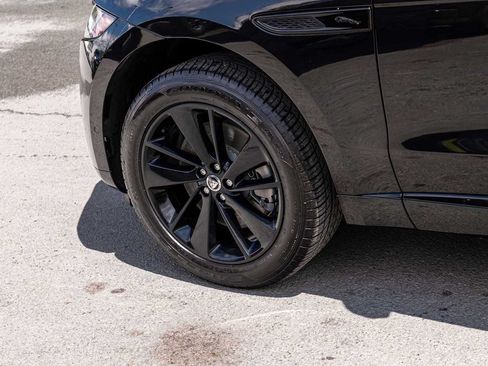 Used 2026 Jaguar F-PACE R-Dynamic S AWD/4WD image 9