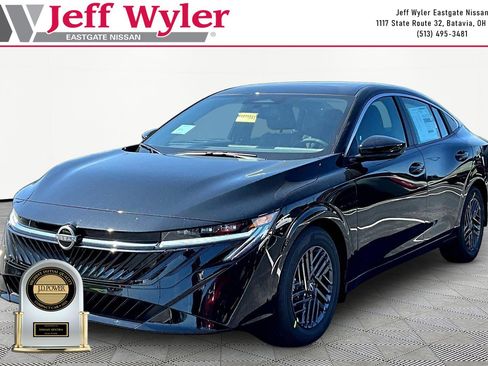 New 2026 Nissan Sentra SV FWD image 1