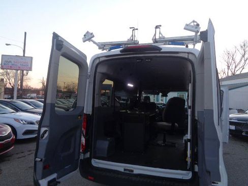 Used 2019 Ford Transit 150 XLT RWD image 34