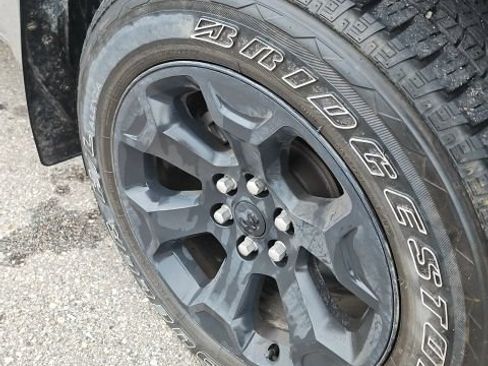 Used 2025 RAM 1500 Big Horn AWD/4WD image 5