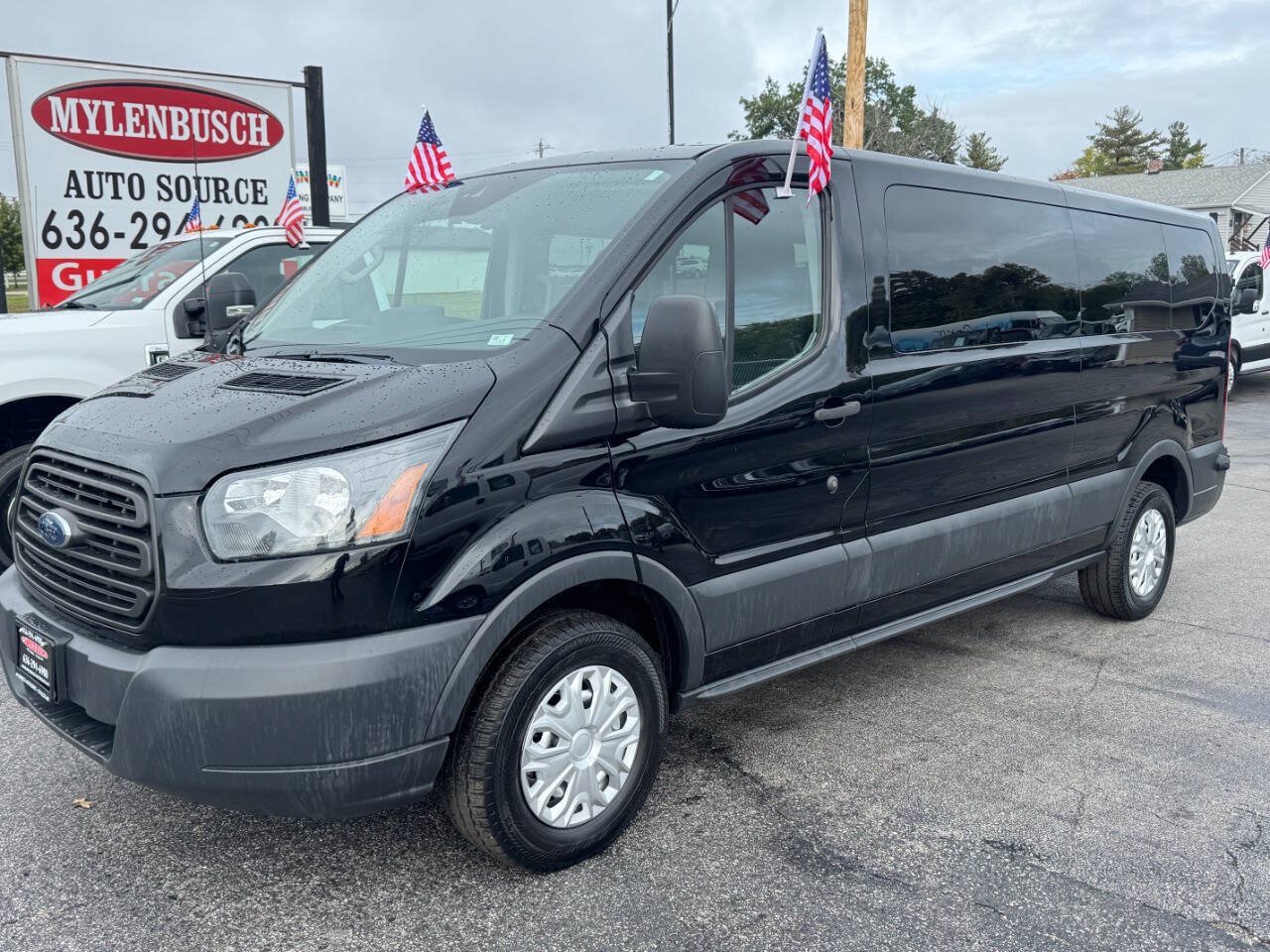 Used 2018 Ford Transit 350 XL RWD image 2