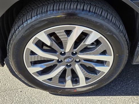 Used 2025 Subaru Forester Touring image 8