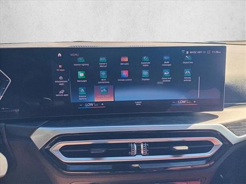 Used 2024 BMW 330e image 21