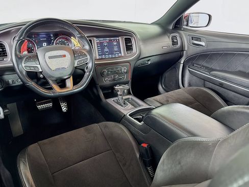 Used 2022 Dodge Charger Scat Pack RWD image 31