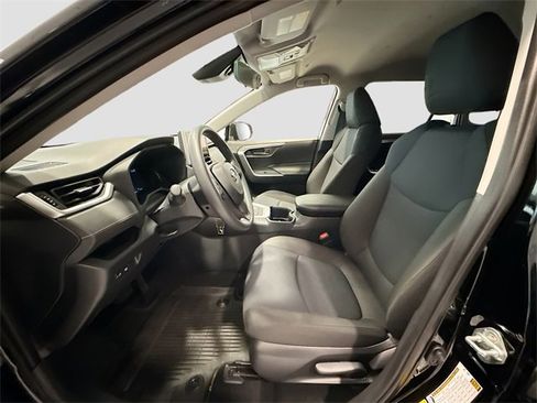 New 2025 Toyota RAV4 LE image 18