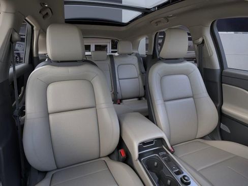 New 2026 Lincoln Corsair Grand Touring AWD/4WD image 10