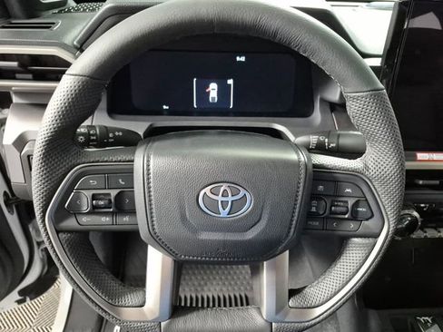 New 2026 Toyota Tacoma TRD Off-Road AWD/4WD image 11