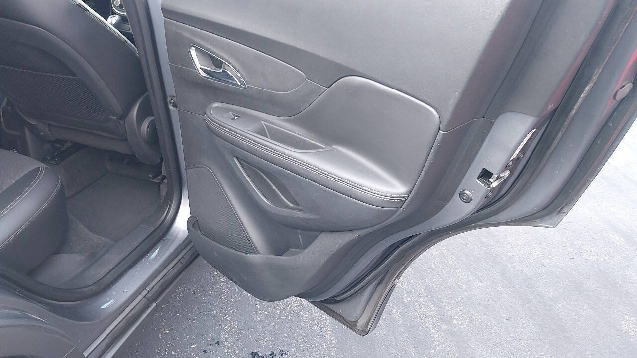 Used 2013 Buick Encore Convenience AWD/4WD image 22