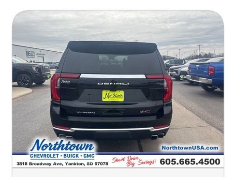 Used 2025 GMC Yukon Denali w/ Denali Reserve Package AWD/4WD image 34