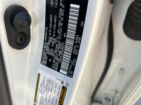 Used 2021 Toyota 4Runner Limited w/ Wilderness Package (TMS) AWD/4WD image 33