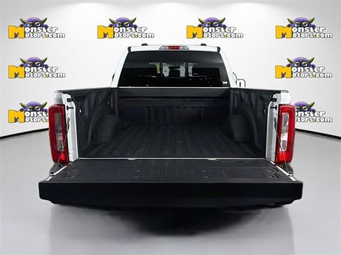 Used 2023 Ford F250 XLT w/ FX4 Off-Road Package image 22