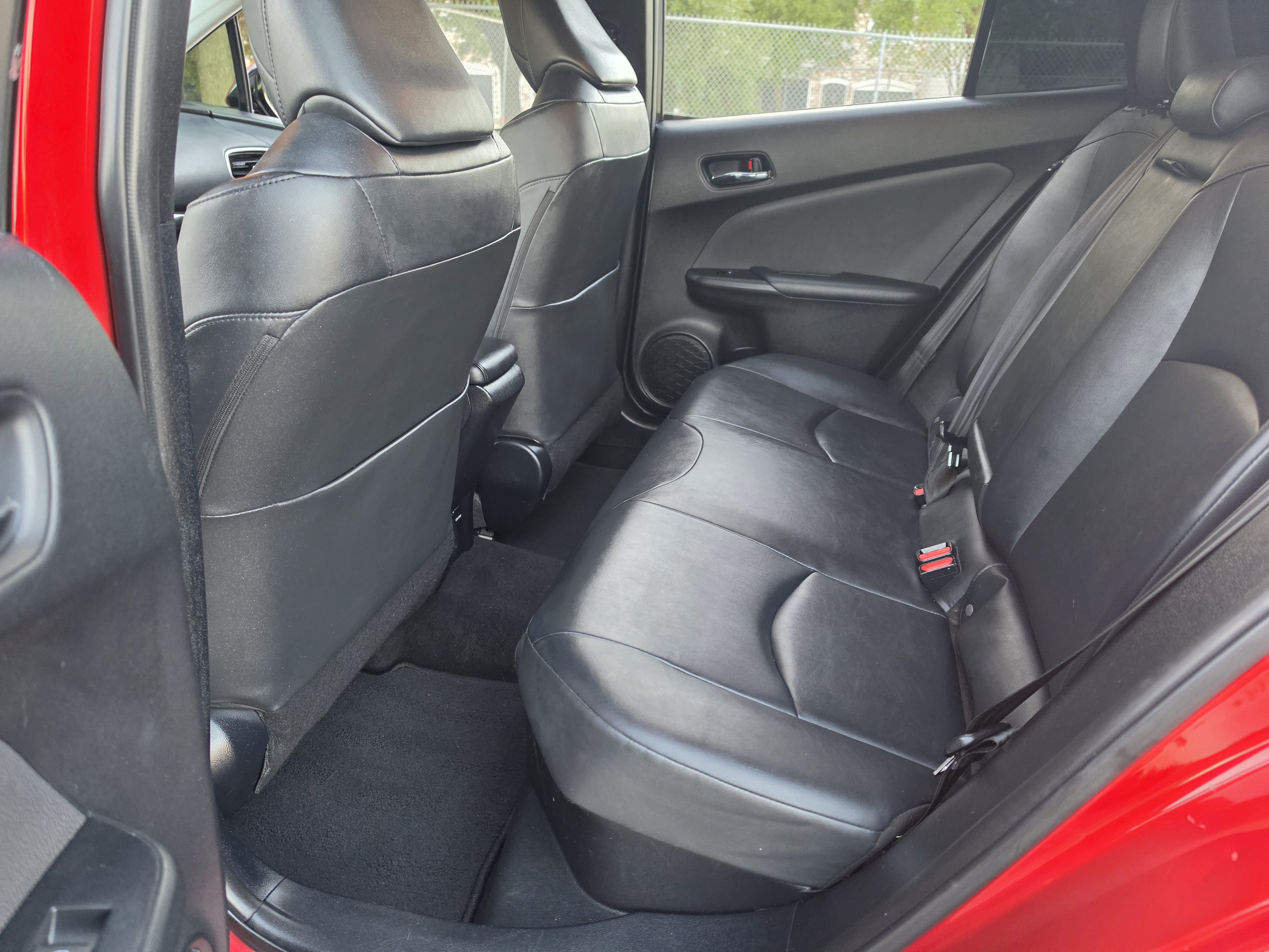Used 2016 Toyota Prius Four FWD image 21