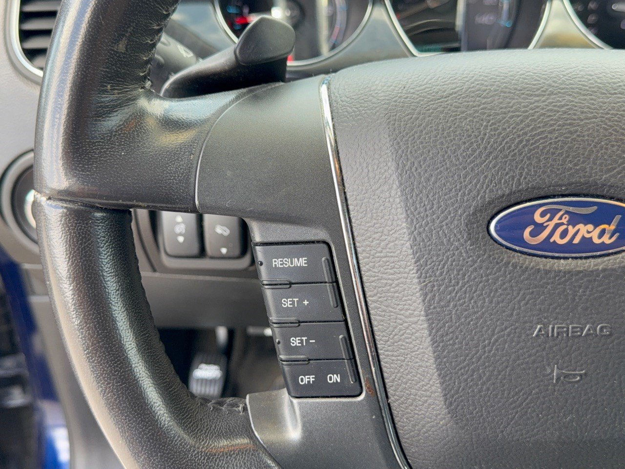 Used 2011 Ford Taurus Limited w/ 303A Rapid Spec Order Code FWD image 18