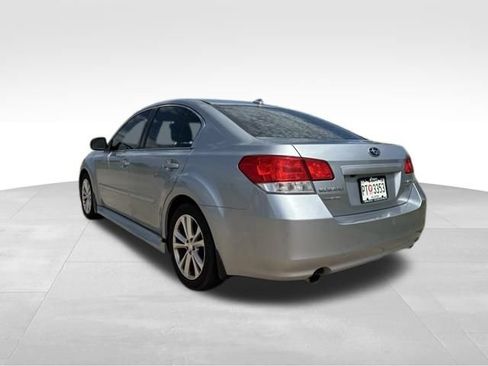 Used 2014 Subaru Legacy 3.6R Limited w/ Moonroof Package AWD/4WD image 5