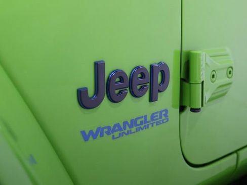 Used 2021 Jeep Wrangler Unlimited Rubicon 4xe w/ Steel Bumper Group AWD/4WD image 12