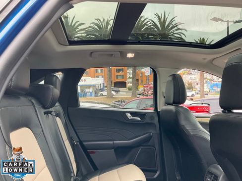 Used 2022 Ford Escape Titanium w/ Titanium Premium Package FWD image 59