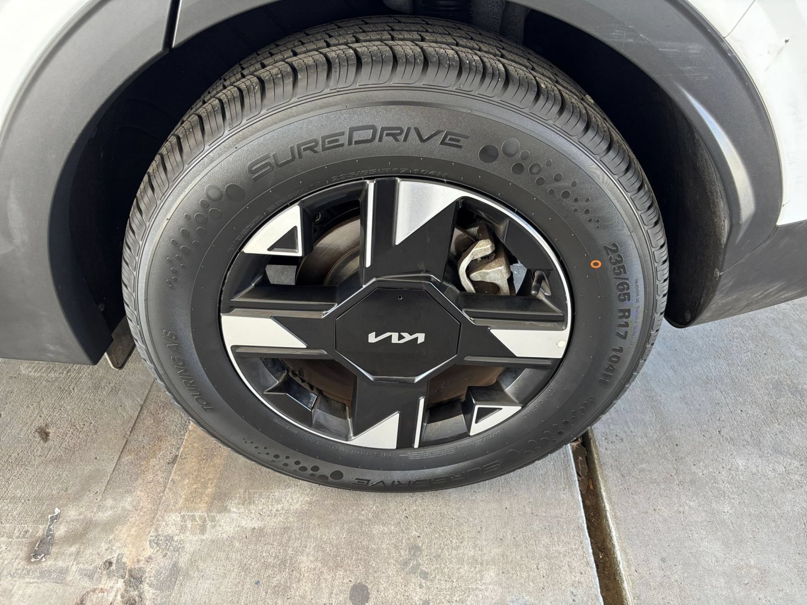 Used 2026 Kia Sportage LX FWD image 29