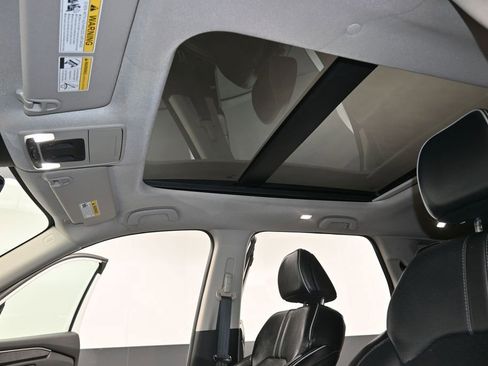 Used 2023 Honda Pilot Elite image 19