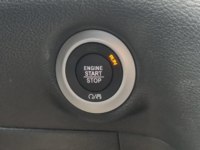 New 2026 Chrysler Pacifica Select FWD image 35