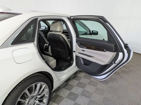 Used 2017 Cadillac CT6 Luxury AWD/4WD image 37