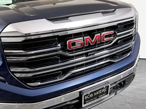 Used 2022 GMC Sierra 1500 SLT w/ SLT Premium Plus Package RWD image 30