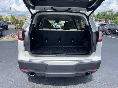 Certified 2025 Subaru Ascent Premium w/ Popular Package #1 AWD/4WD image 36