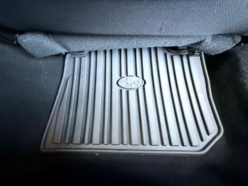 Used 2014 Subaru Crosstrek 2.0i Premium image 36