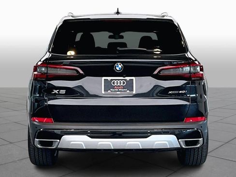 Used 2023 BMW X5 xDrive40i w/ Premium Package image 5