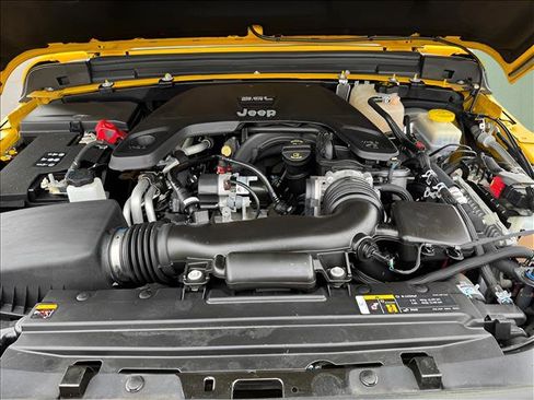 Used 2021 Jeep Wrangler Unlimited Rubicon w/ Cold Weather Group image 13