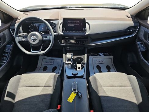 Used 2023 Nissan Rogue SV AWD/4WD image 13