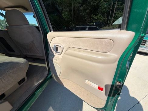 Used 1999 Chevrolet Silverado 2500 4x4 Crew Cab w/ Preferred Equipment Group 2 image 75